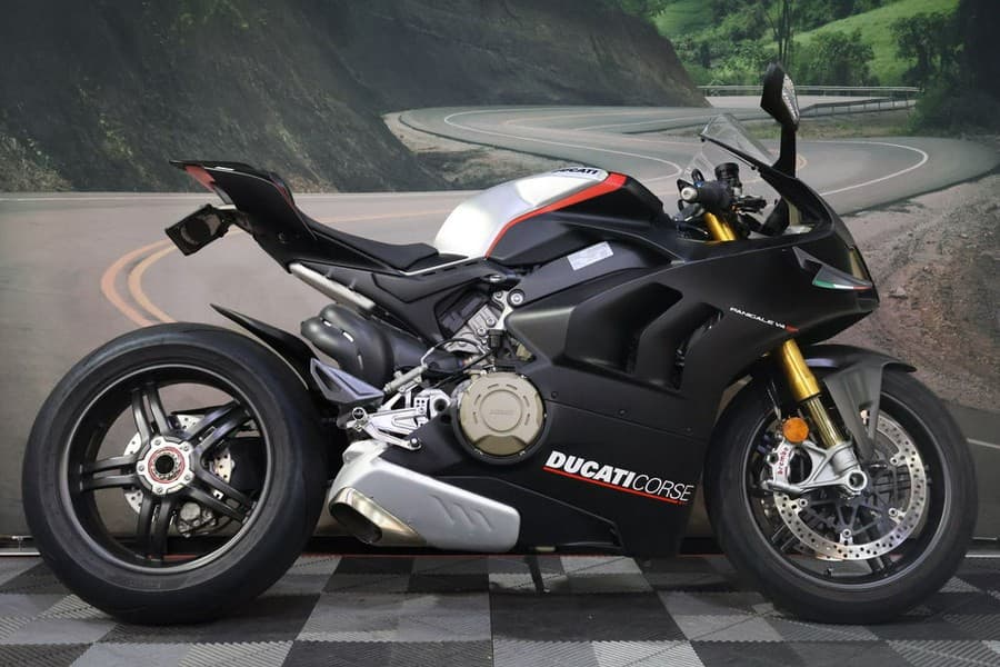 2021 Ducati Panigale V4 SP Winter Test Livery