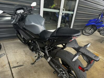 2024 Kawasaki Ninja® 650 ABS Metallic Matte Dark