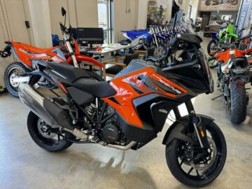 2023 KTM 1290 Super Adventure S