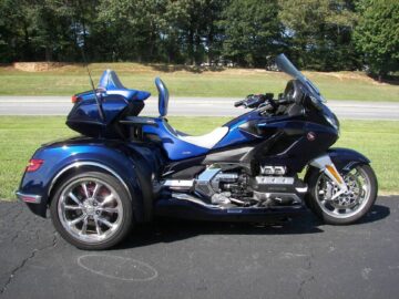 Used 2018 Honda Touring Motorcycle Gold Wing 1800 Tour