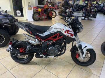Used 2023 Benelli Sportbike Motorcycle TNT 135