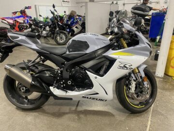 Used 2022 Suzuki Sportbike Motorcycle GSX-R750