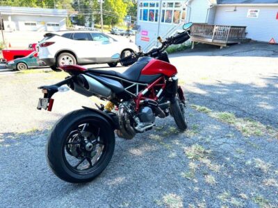 Used 2022 Ducati Sportbike Motorcycle Hypermotard 950 Ducati Red