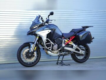 Used 2022 Ducati Sportbike Motorcycle Multistrada V4S Aviator Grey / Spoked Wheels