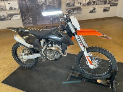 Used 2019 KTM Dirt Bike Motorcycle 250 SX-F