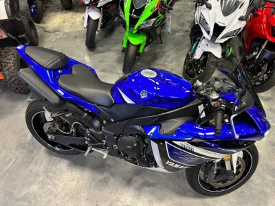Used 2013 Yamaha YZF R1