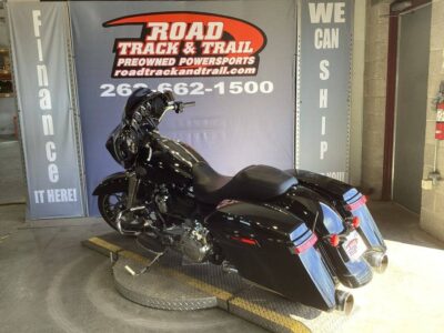 2022 Harley-Davidson FLHXS – Street Glide Special