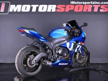 2015 Suzuki GSX-R1000