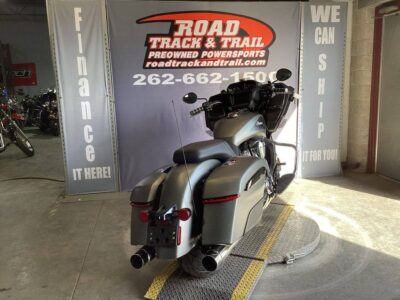 2021 Indian Motorcycle Challenger Titanium Smoke