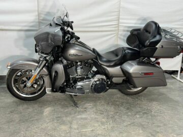 Used 2016 Harley-Davidson Touring Motorcycle Ultra Classic Low FLHTCUL