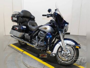 Used 2009 Harley-Davidson® Touring Motorcycle FLHTCU – Ultra Classic® Electra Glide®