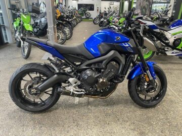 Used 2016 Yamaha Sportbike Motorcycle FZ-09