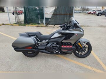 Used 2023 Honda Sport Touring Motorcycle GOLD WING DCT