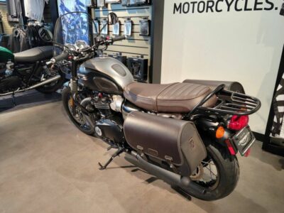 Used 2022 Triumph Standard Motorcycle Bonneville T120 Black Gold Line Matt Saphire Black / Ma
