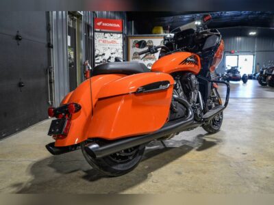 New 2024 Indian Motorcycle® Cruiser Motorcycle Challenger® Dark Horse® Icon Sunset Orange