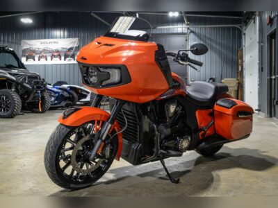 New 2024 Indian Motorcycle® Cruiser Motorcycle Challenger® Dark Horse® Icon Sunset Orange